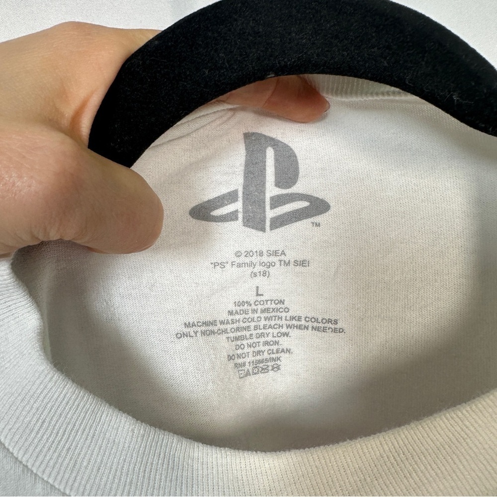 PlayStation Long Sleeve Shirt White Japanese Logo Retro Gamer Streetwear Men's L - Picture 7 of 9